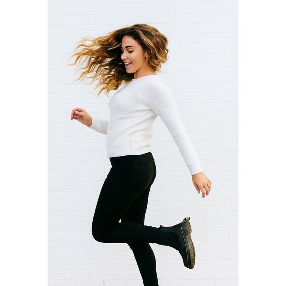 Dr. Martens Size 11 Smooth Leather Chelsea Boots Classic Black Icon Women’s 2976 - Picture 1 of 9